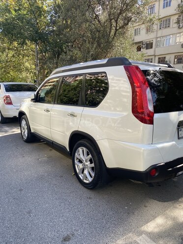 Nissan X-Trail 2014, 221,000 km - 2.5 l - Bakı