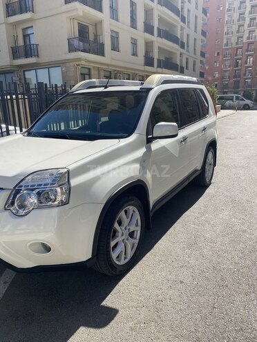 Nissan X-Trail 2014, 221,000 km - 2.5 l - Bakı