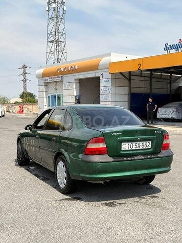 Opel Vectra 1995, 150,000 km - 1.6 l - Sumqayıt