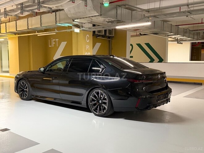 BMW 740 2022, 29,000 km - 3.0 l - Bakı