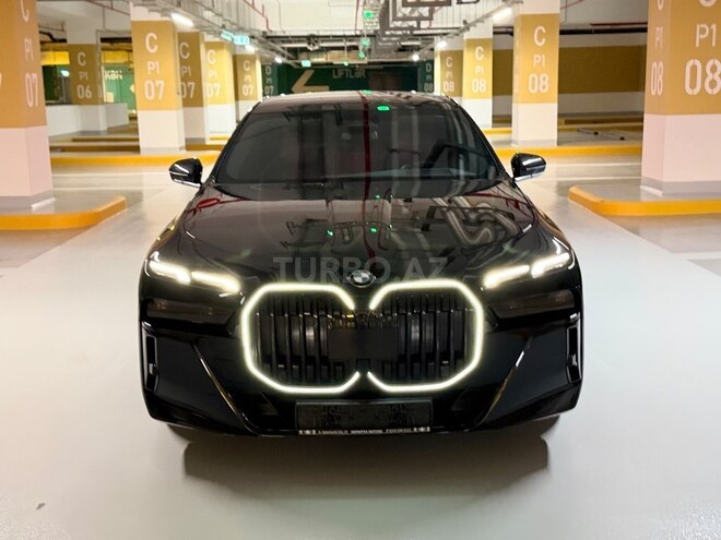 BMW 740 2022, 29,000 km - 3.0 l - Bakı