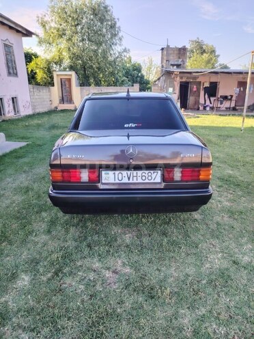 Mercedes 190 1992, 300,000 km - 2.0 l - İmişli