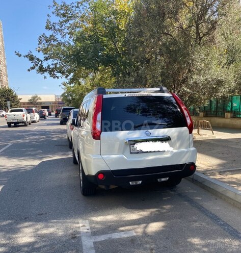 Nissan X-Trail 2014, 221,000 km - 2.5 l - Bakı