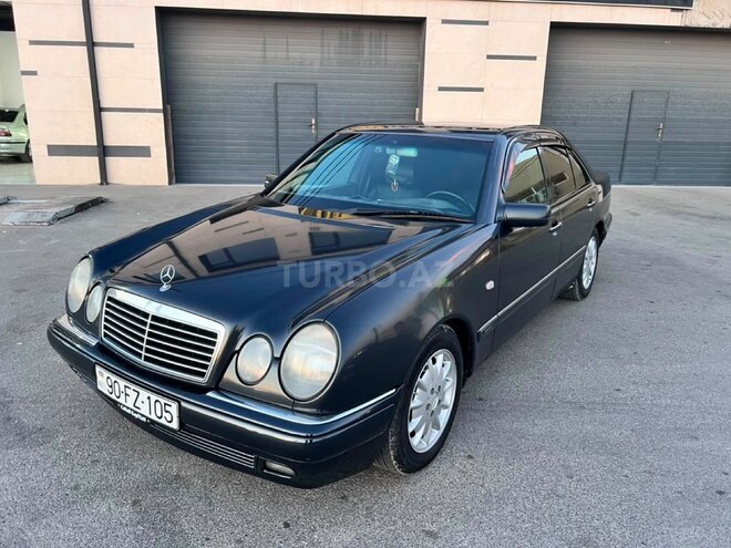 Mercedes E 200 1997, 270,000 km - 2.0 l - Bakı
