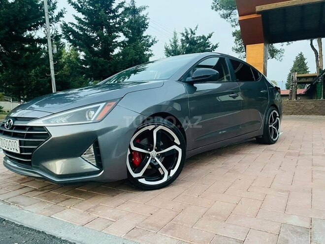 Hyundai Elantra 2019, 146,342 km - 2.0 l - Zaqatala