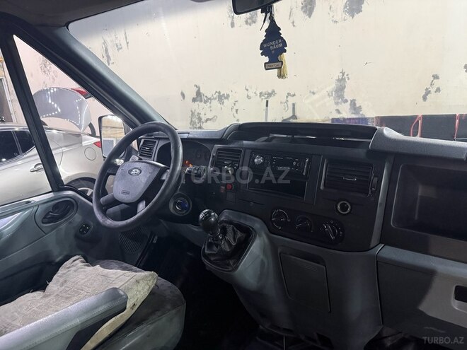 Ford Transit 2010, 300,000 km - 2.4 l - Bakı