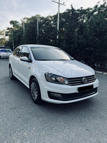Volkswagen Polo 2019, 212,800 km - 1.6 l - Bakı