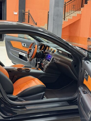 Ford Mustang 2019, 74,000 km - 2.3 l - Sumqayıt