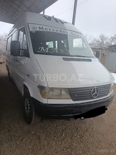 Mercedes Sprinter 208 1997, 300,000 km - 2.3 l - Tovuz