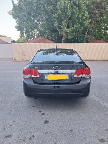 Chevrolet Cruze 2011, 378,339 km - 1.4 l - Mingəçevir