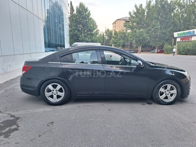 Chevrolet Cruze 2011, 378,339 km - 1.4 l - Mingəçevir