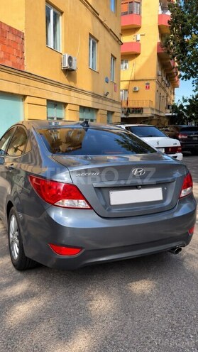 Hyundai Accent 2016, 228,527 km - 1.6 l - Bakı