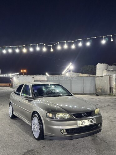 Opel Vectra 1996, 330,000 km - 1.8 l - Bakı