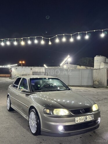 Opel Vectra 1996, 330,000 km - 1.8 l - Bakı