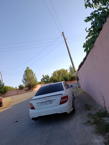 Mercedes C 250 2012, 266,000 km - 2.1 l - Naxçıvan