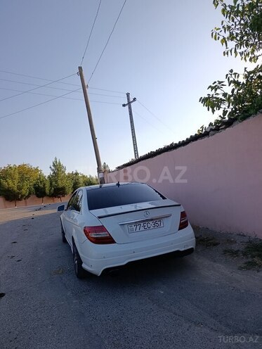 Mercedes C 250 2012, 266,000 km - 2.1 l - Naxçıvan