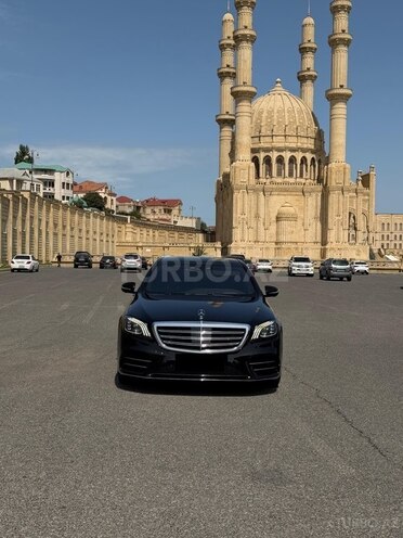Mercedes S 450 2018, 242,000 km - 3.0 l - Bakı