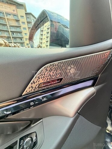BMW i5 2025, 17,500 km - 0.0 l - Bakı