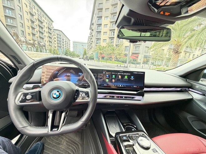BMW i5 2025, 17,500 km - 0.0 l - Bakı