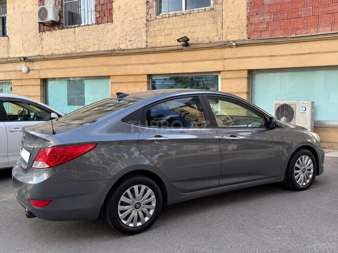 Hyundai Accent 2016, 228,527 km - 1.6 l - Bakı
