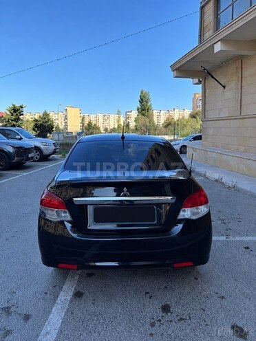 Mitsubishi Attrage 2014, 242,379 km - 1.2 л - Bakı