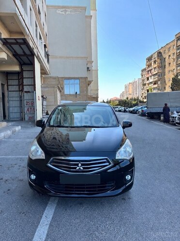 Mitsubishi Attrage 2014, 242,379 km - 1.2 л - Bakı