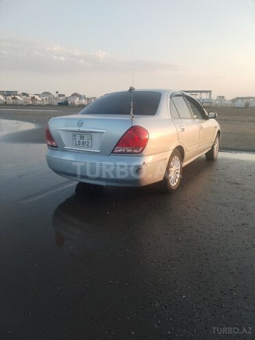 Nissan Sunny 2005, 355,000 km - 1.6 l - Bakı