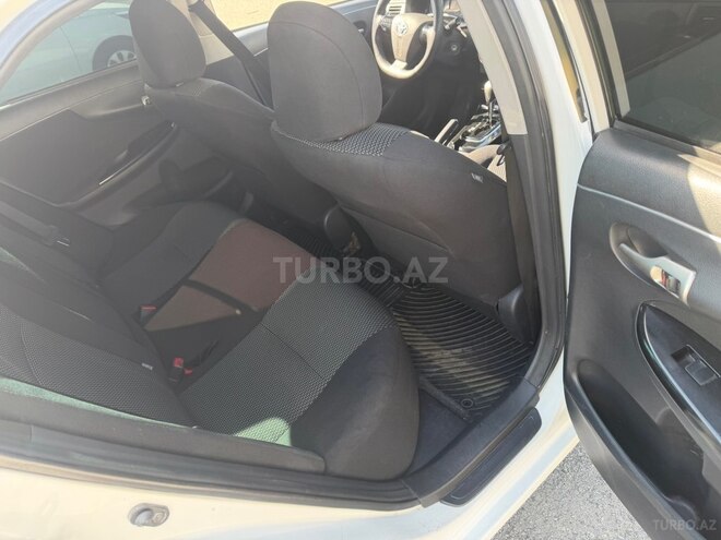 Toyota Corolla 2013, 255,000 km - 1.6 l - Bakı