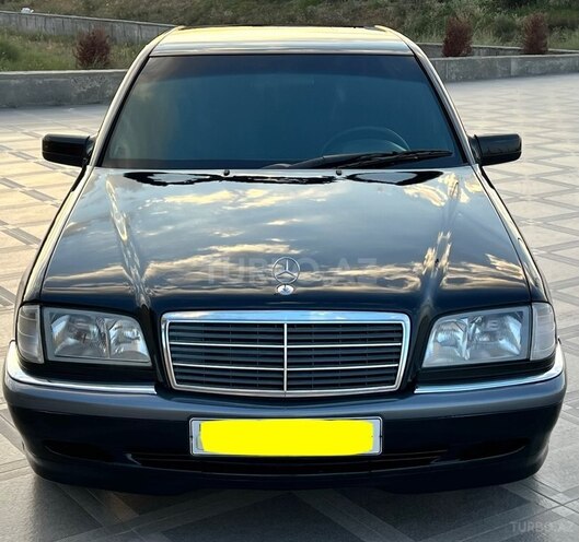 Mercedes C 220 1999, 285,000 km - 2.2 l - Bakı