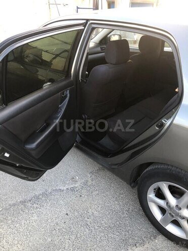 Toyota Corolla 2004, 319,000 km - 1.4 l - Sumqayıt