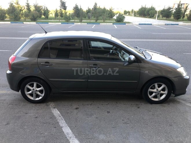Toyota Corolla 2004, 319,000 km - 1.4 l - Sumqayıt