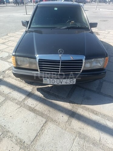 Mercedes 190 1992, 200,000 km - 2.0 л - Saatlı