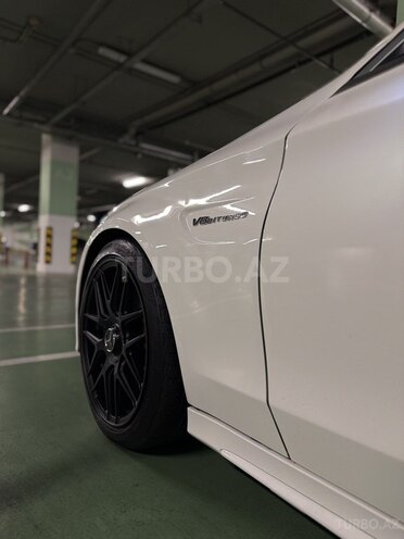 Mercedes C 300 4MATIC 2016, 163,000 km - 2.0 l - Bakı