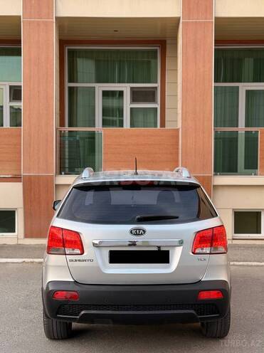 Kia Sorento 2009, 221,000 km - 2.0 l - Sumqayıt
