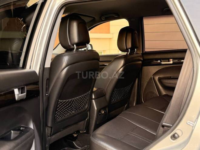 Kia Sorento 2009, 221,000 km - 2.0 l - Sumqayıt