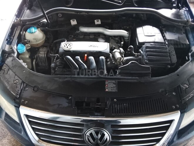 Volkswagen Passat 2005, 250,000 km - 2.0 l - Bakı