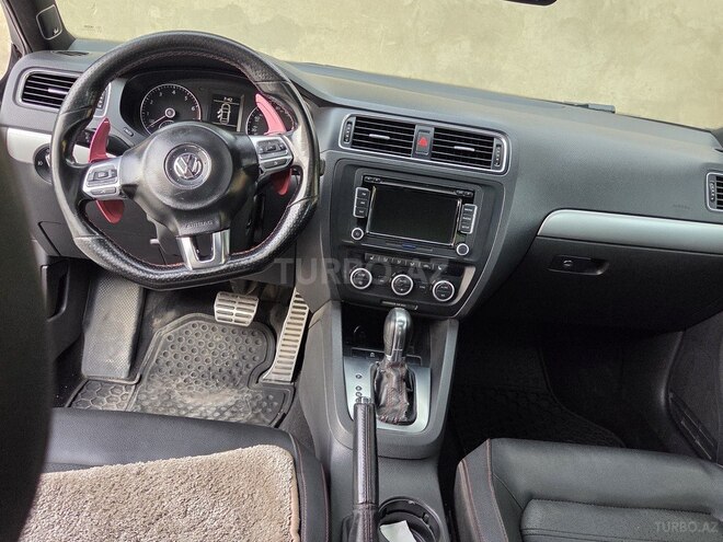 Volkswagen Jetta 2013, 276,000 km - 2.0 l - Bakı