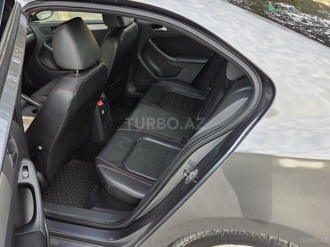 Volkswagen Jetta 2013, 276,000 km - 2.0 l - Bakı