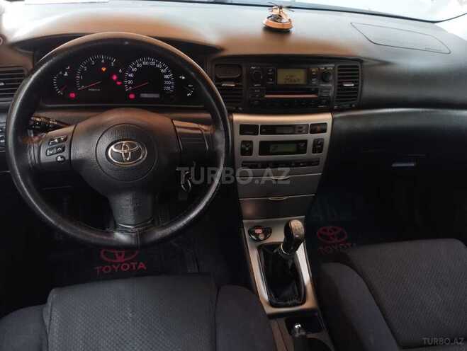 Toyota Corolla 2005, 299,000 km - 1.4 l - Bakı