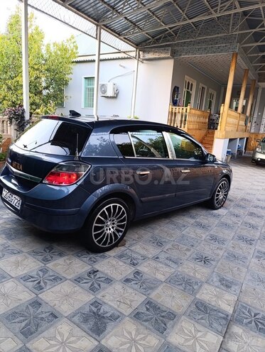 Opel Astra 2009, 280,000 km - 1.4 l - Ağdaş