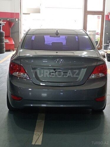 Hyundai Accent 2014, 300,000 km - 1.6 л - Bakı