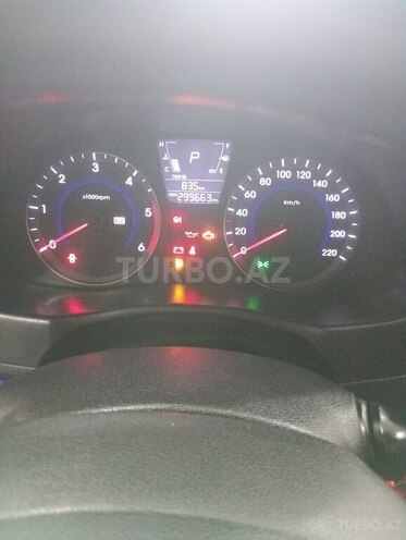 Hyundai Accent 2014, 300,000 km - 1.6 л - Bakı