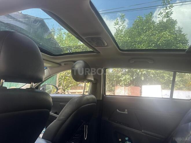 Kia Sportage 2011, 114,000 km - 2.0 l - Bakı