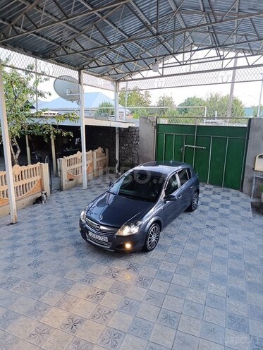 Opel Astra 2009, 280,000 km - 1.4 l - Ağdaş