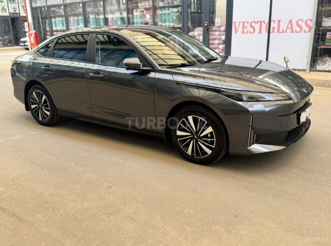 Changan Qiyuan A05 2024, 15,000 km - 1.5 л - Bakı