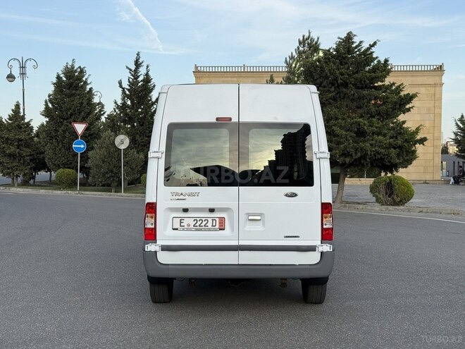Ford Transit 2010, 202,000 km - 2.4 л - Bakı