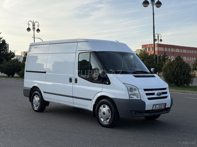 Ford Transit 2010, 202,000 km - 2.4 л - Bakı