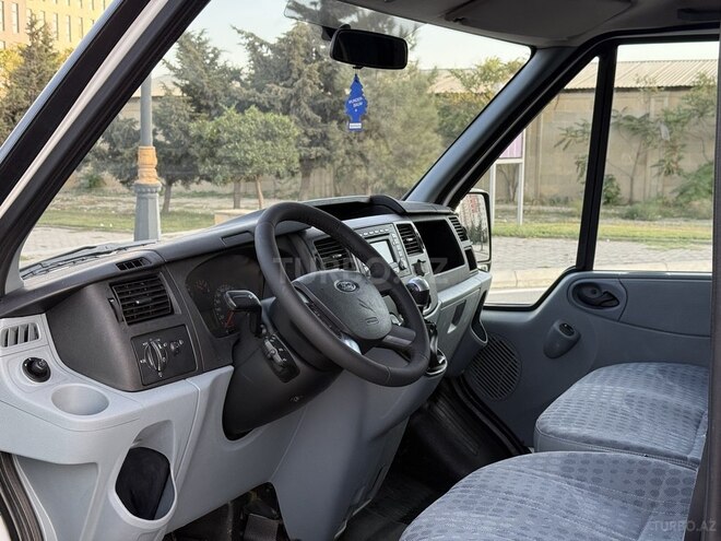 Ford Transit 2010, 202,000 km - 2.4 л - Bakı