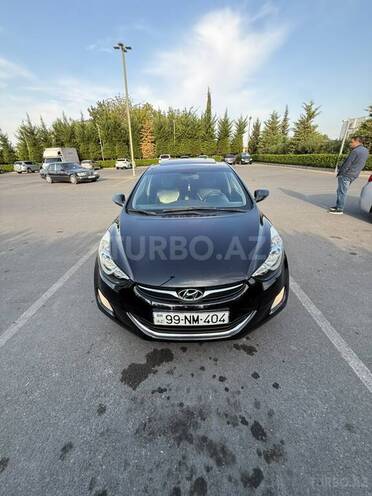 Hyundai Elantra 2011, 195,000 km - 1.8 l - Şəki