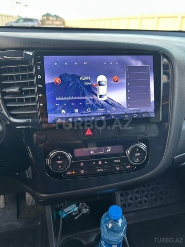 Mitsubishi Outlander 2015, 157,000 km - 2.4 л - Bakı